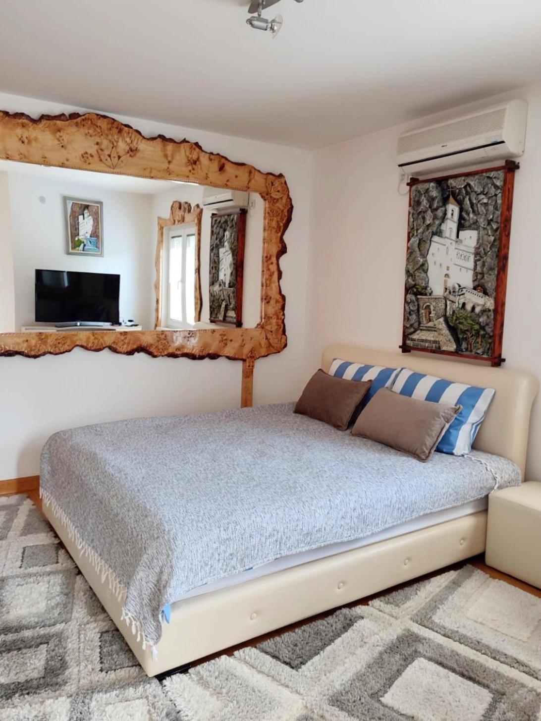 Apartman Lux Sneznik Vrnjačka Banja Exteriér fotografie